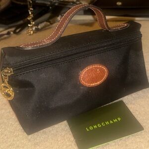 Longchamp Le Pliage Original Black cosmetic pouch with a leather handle